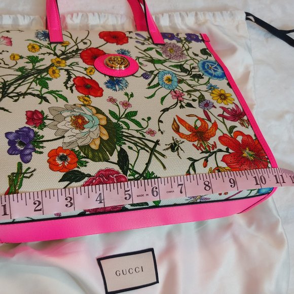 SOLD🙏NWOT GUCCI FLORAL PRINT TOTE BAG - Picture 7 of 17